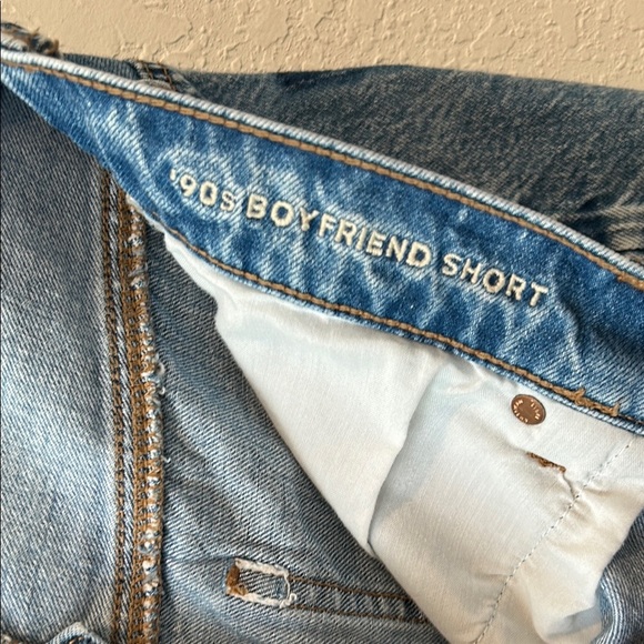 American Eagle 90’s Boyfriend Denim Short - Picture 5 of 12